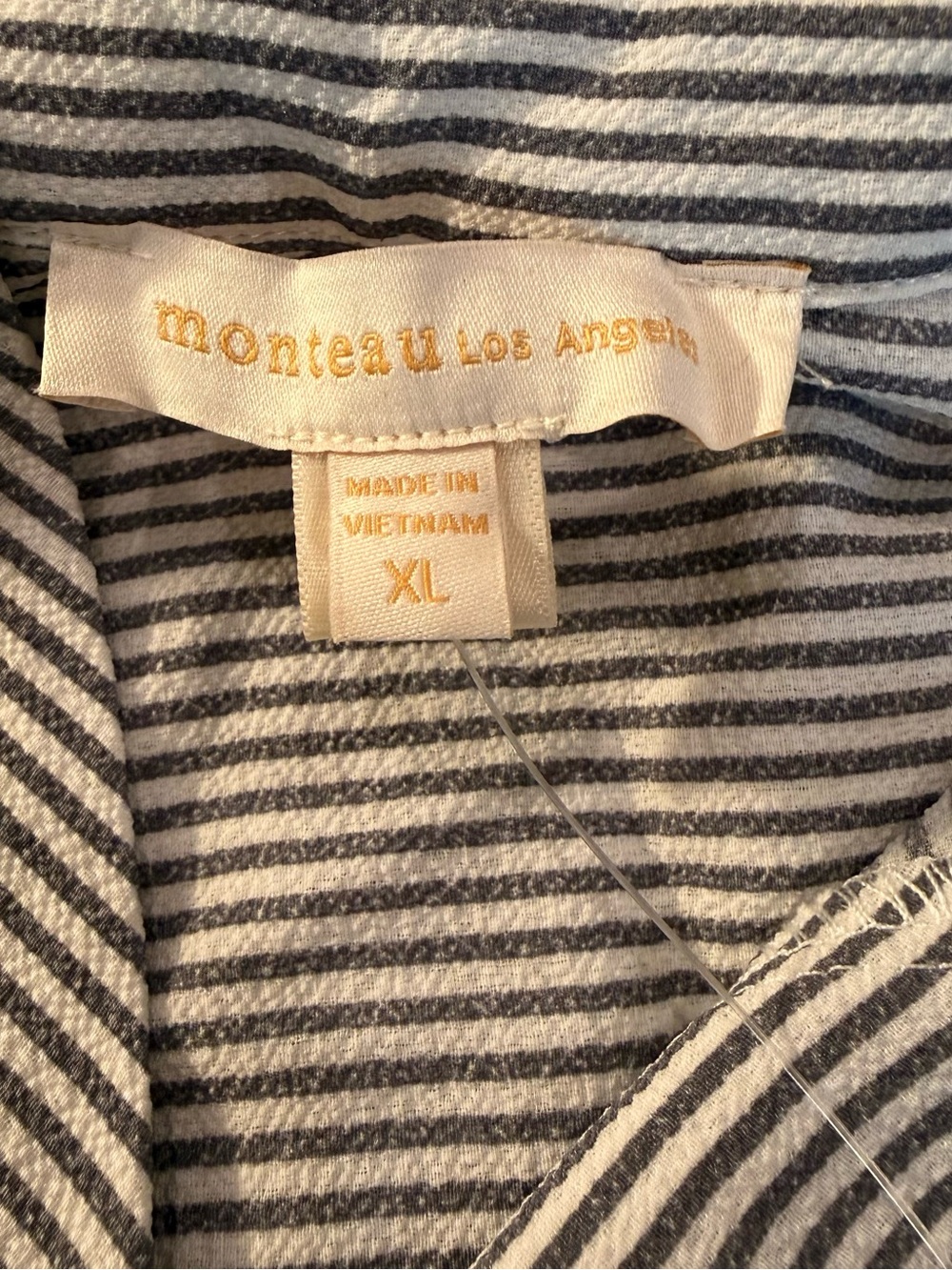 Monteau Los Angeles Peplum Blouse XL Blue White Striped NWT Flutter Sleeve - Picture 3 of 12